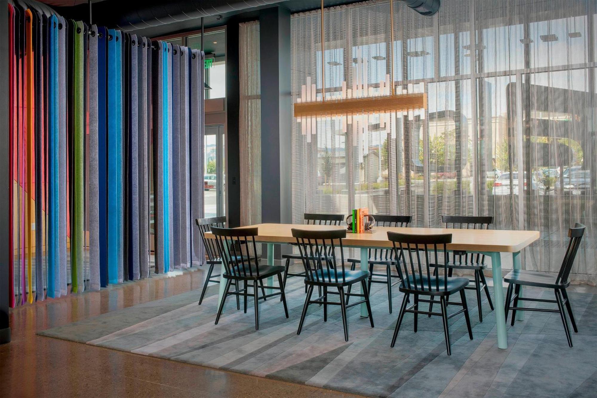 Aloft Dublin-Pleasanton Hotel Exterior photo